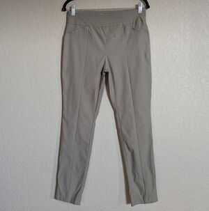 Chico's So Slimming Size 0.5( 6 ) Pull on Pants Stretch Slim St Leg Green